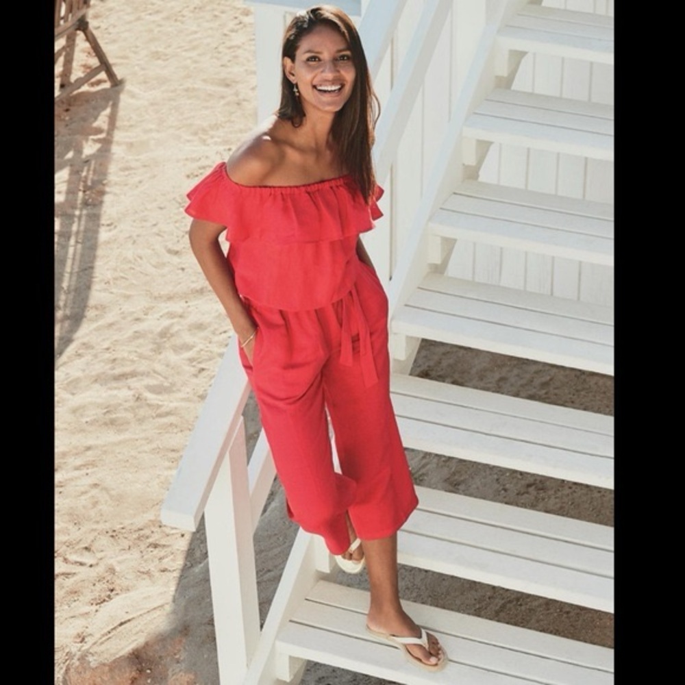 Tommy Bahama Women's Linen-Blend Off-The-Shoulder Cropped Jumpsuit, Ceri…